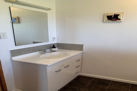 Photo of property in 8 Waenga Drive, Cromwell, 9310