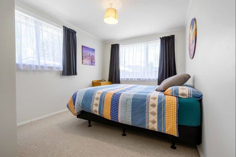 Photo of property in 9 Te Iwiheke Place, Turangi, 3334