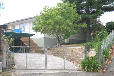 Photo of property in 38 Glastron Place, Bayview, Auckland, 0629