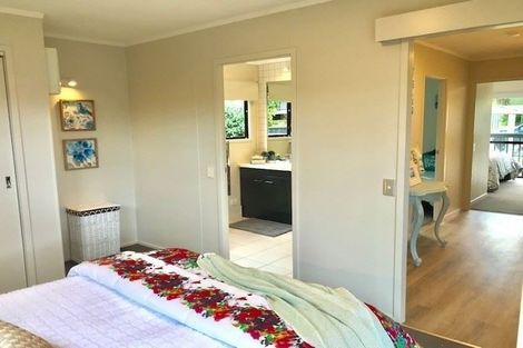 Photo of property in 72a Beach Road, Onerahi, Whangarei, 0110