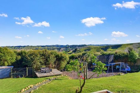 Photo of property in 161 Ranganui Road, Kaiwaka, 0573