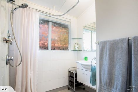 Photo of property in 6 Clare Place, Cromwell, 9310