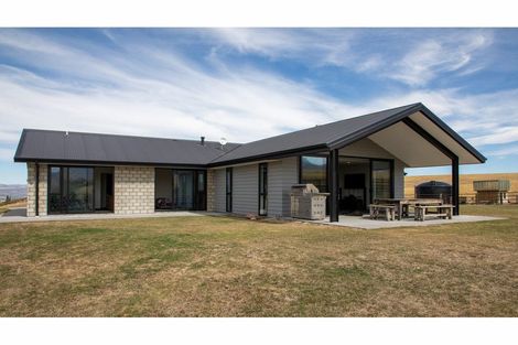 Photo of property in Nelsen Ridge Road, Waikerikeri, Alexandra, 9393