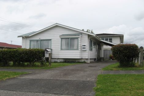 Photo of property in 2/12 House Avenue, Mangere Bridge, Auckland, 2022