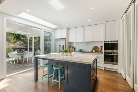 Photo of property in 2 Chenery Road, Red Beach, 0932