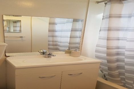 Photo of property in 4 Amberley Grove, Hutt Central, Lower Hutt, 5010