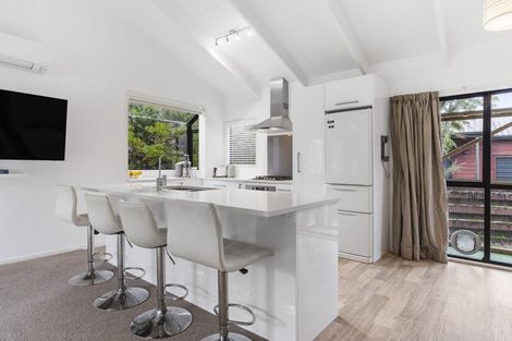 Photo of property in 1 Crown Reef, Pauanui, Hikuai, 3579