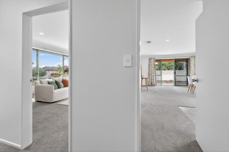 Photo of property in 42 Brooklyn Heights Drive, Kelvin Grove, Palmerston North, 4414