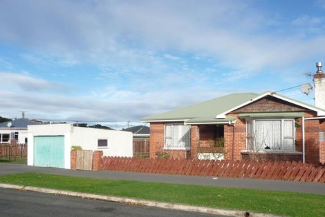 Photo of property in 26 Lochend Street, Musselburgh, Dunedin, 9013