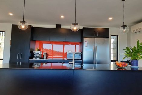 Photo of property in 88 Santa Maria Avenue, Mount Pleasant, Christchurch, 8081