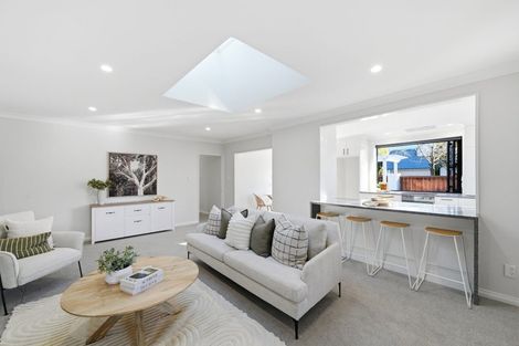 Photo of property in 21 Scotston Avenue, St Albans, Christchurch, 8052