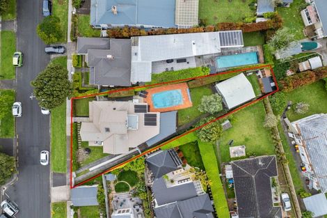 Photo of property in 2 Ewen Alison Avenue, Devonport, Auckland, 0624