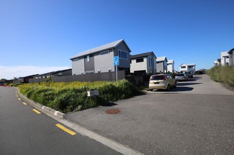 Photo of property in 16 Te Paea Crescent, Papamoa Beach, Papamoa, 3118