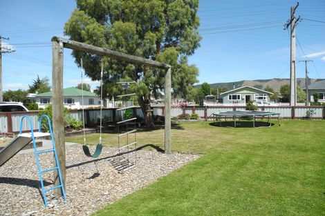 Photo of property in 30 Parsonage Road, Waimate, 7924