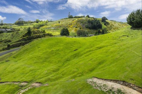 Photo of property in 29 Grant Road, Kinloch, Taupo, 3385