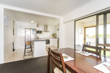 Photo of property in 417 College Street, Hokowhitu, Palmerston North, 4410