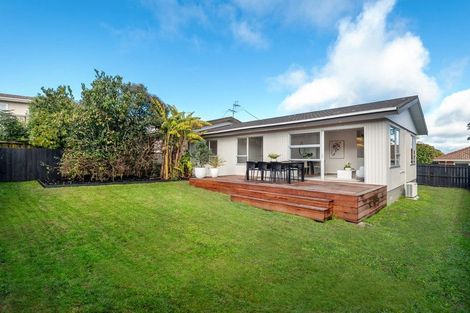 Photo of property in 1a Hart Road, Hauraki, Auckland, 0622