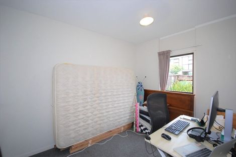 Photo of property in 2/56 Ferndale Road, Mount Wellington, Auckland, 1060