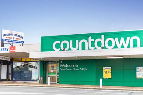 Photo of property in 2/13 Hororata Road, Hauraki, Auckland, 0622