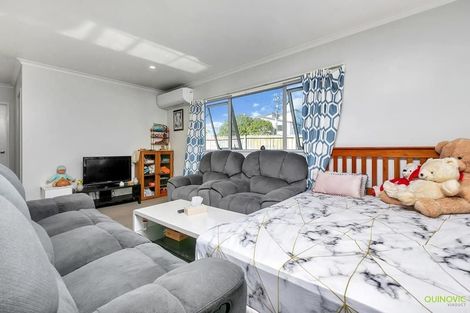 Photo of property in 469 Swanson Road, Ranui, Auckland, 0612