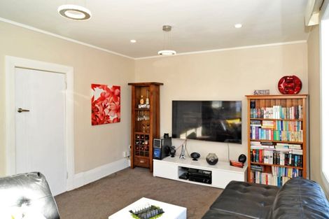 Photo of property in 43 Jackson Street, Saint Kilda, Dunedin, 9012