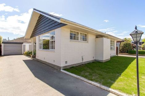 Photo of property in 33 Church Lane, Merivale, Christchurch, 8014