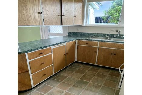 Photo of property in 2 Merton Place, Levin, 5510