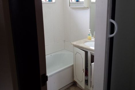 Photo of property in 9b Ironside Road, Johnsonville, Wellington, 6037