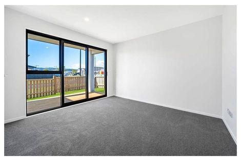 Photo of property in 6 Rorotu Avenue, Karaka, Papakura, 2113