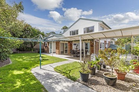 Photo of property in 26 Bundoran Way, Pinehill, Auckland, 0632