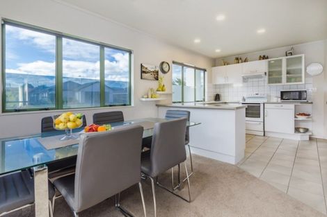 Photo of property in 6 Beachwater Grove, Paraparaumu Beach, Paraparaumu, 5032