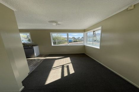 Photo of property in 2 Citril Place, Red Hill, Papakura, 2110
