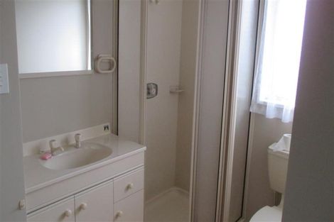 Photo of property in 3 Pyatt Place, Redwood, Christchurch, 8051