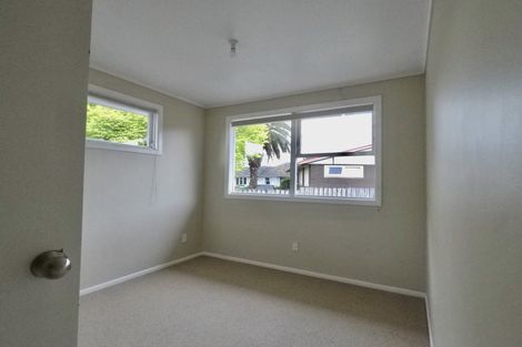 Photo of property in 13 Roby Street, Te Atatu Peninsula, Auckland, 0610