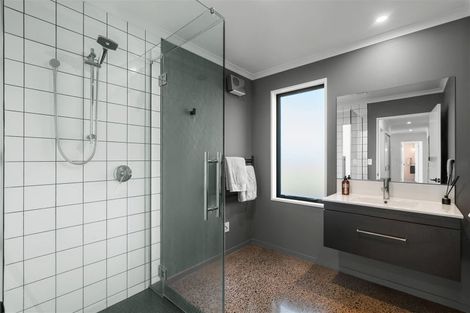 Photo of property in 25 Katrine Drive, Marshland, Christchurch, 8083