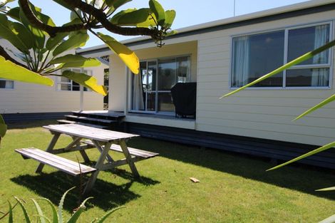 Photo of property in 231 Waimaire Avenue, Matarangi, Whitianga, 3592