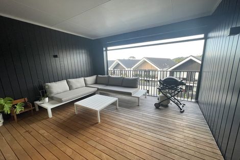 Photo of property in 86 Rangihina Road, Hobsonville, Auckland, 0616