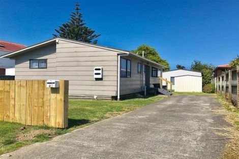 Photo of property in 24 Freda Place, Favona, Auckland, 2024
