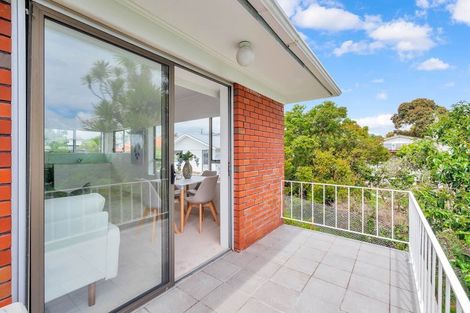 Photo of property in 4/26 Copley Street, New Lynn, Auckland, 0600