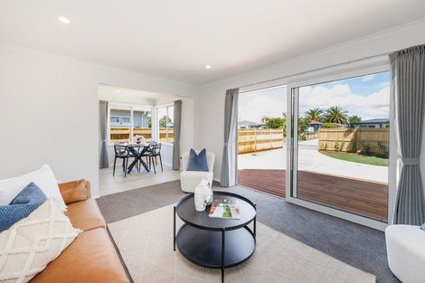 Photo of property in 5 Belvedere Crescent, Takaro, Palmerston North, 4412