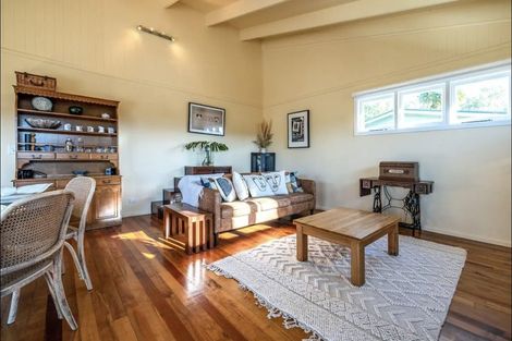 Photo of property in 26 Ocean Road, Surfdale, Waiheke Island, 1081