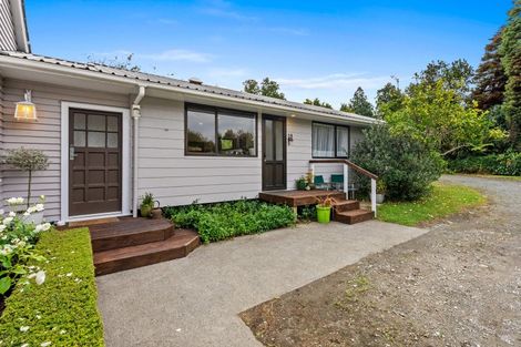 Photo of property in 682 Haruru Road, Kaukapakapa, 0873