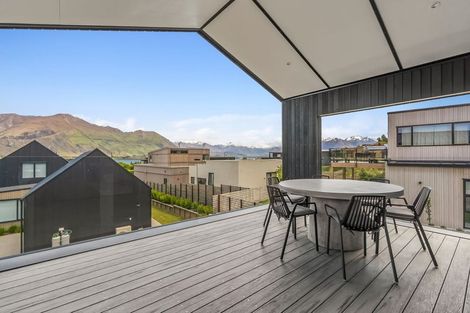 Photo of property in 7 Mills Road, Wanaka, 9305