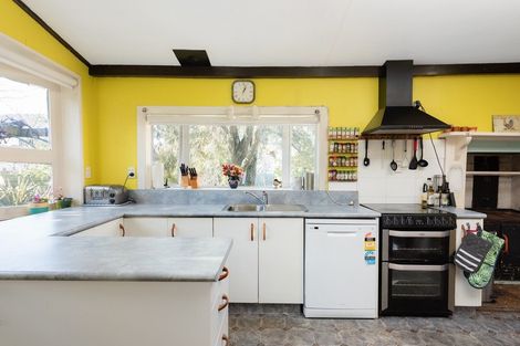 Photo of property in 6 Durham Street, Picton, 7220