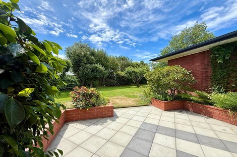 Photo of property in 53 Waitikiri Drive, Parklands, Christchurch, 8083