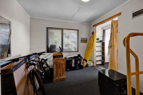 Photo of property in 15 Annandale Street, Lynmouth, New Plymouth, 4310