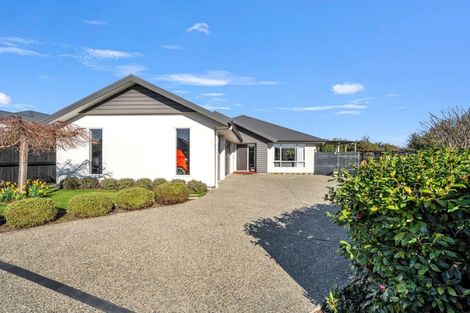 Photo of property in 42 Curtis Street, Stoke, Nelson, 7011