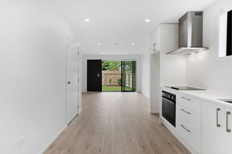 Photo of property in 1/39 Pakuranga Road, Pakuranga, Auckland, 2010