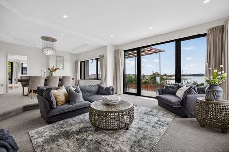 Photo of property in 64 Seacrest Drive, West Harbour, Auckland, 0618