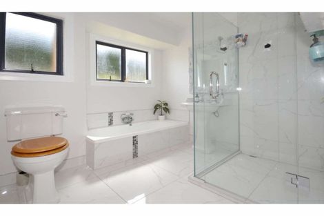 Photo of property in 1 Yacht Drive, Kerikeri, 0294